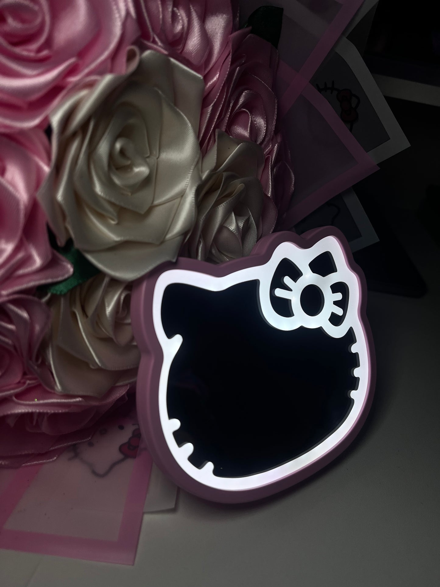 Hello Kitty Light Up Mirror USB